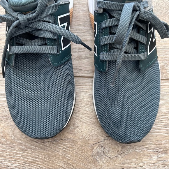 New Balance 247 Sneakers Tennis Shoes Big Boys 5.5 Olive Green Athletic Cushion - Picture 4 of 9